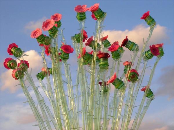 lemmikkipullot taide ruusut piikkejä muovi