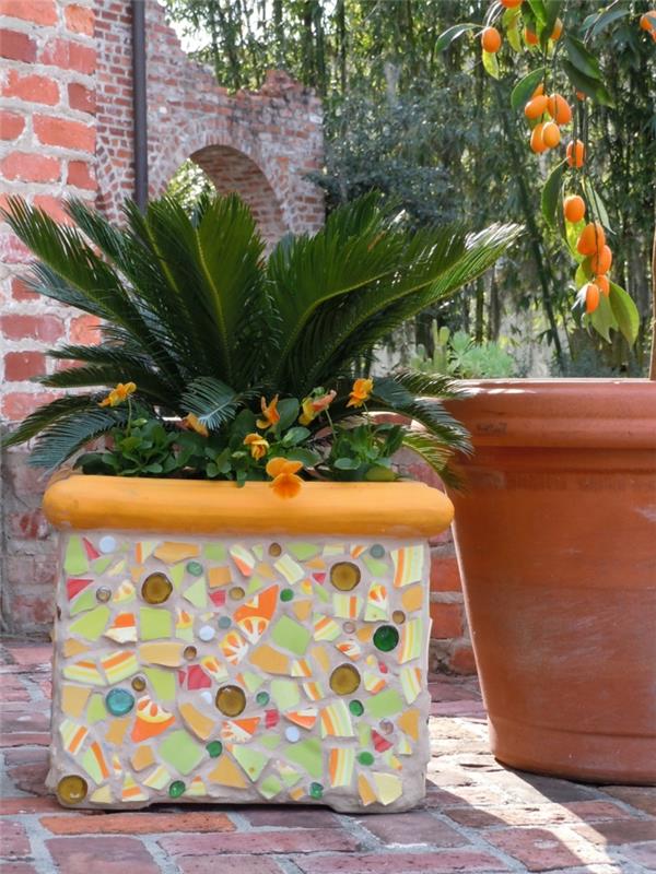 planter design mosaiikki puutarha kaunistaa