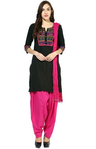 Fekete és rózsaszín Salwar öltöny