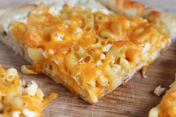 ideoita pizzan täytteeseen nuudeleilla