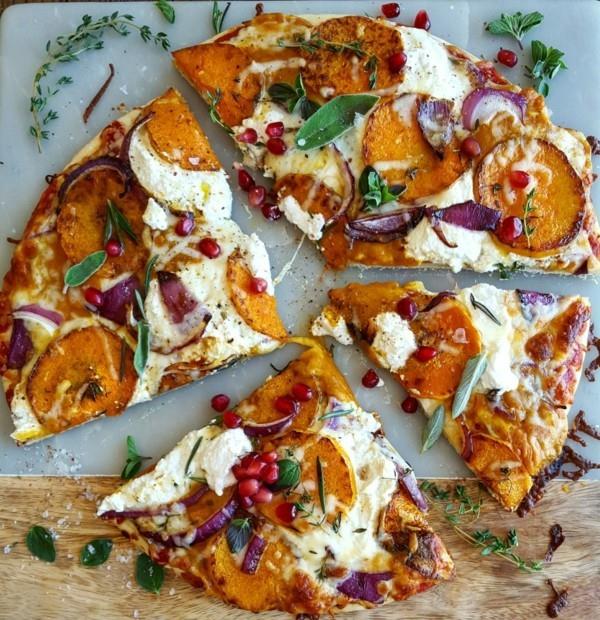 pizza täytettä ideoita ricotta kurpitsa salvia