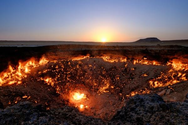 planeetta maa portit helvettiin derweze turkmenistan