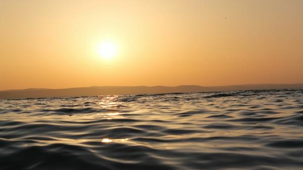 balaton -järvi romanttinen kaunis luonto auringonlasku