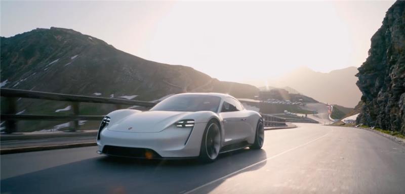 yleiskatsaus porschen sähköautoihin