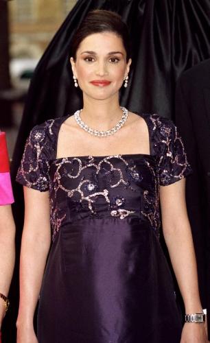 Rania királynő szépségtippjei Öltözködés