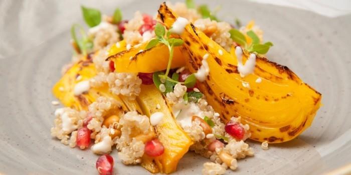 Valmista quinoa -palat