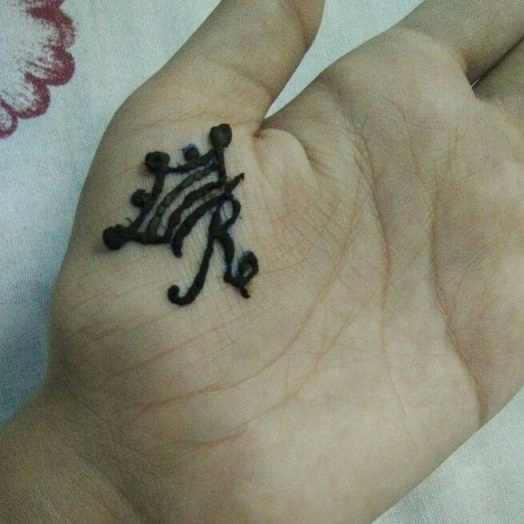 R Tattoo Mehendi Design