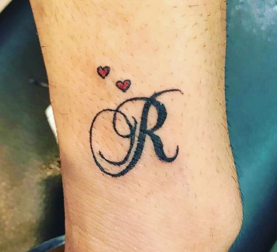 R Letter Tattoo Design Idé