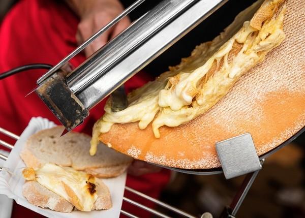 Tee raclette -ideoista helppoa
