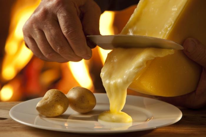 Raclette -reseptit jalostetun juustotakin peruna