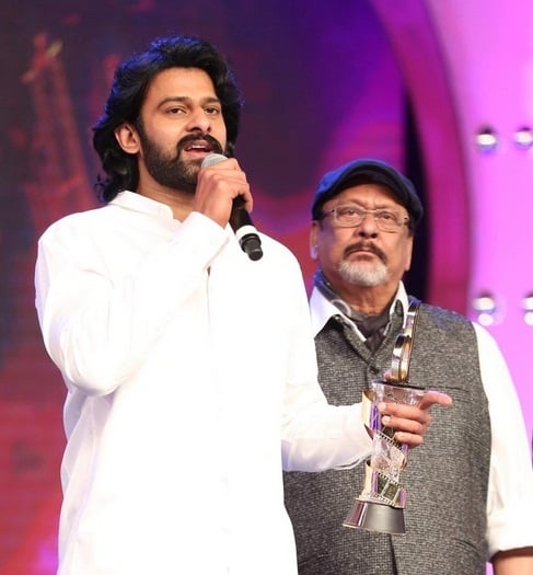 prabhas har baggrunde