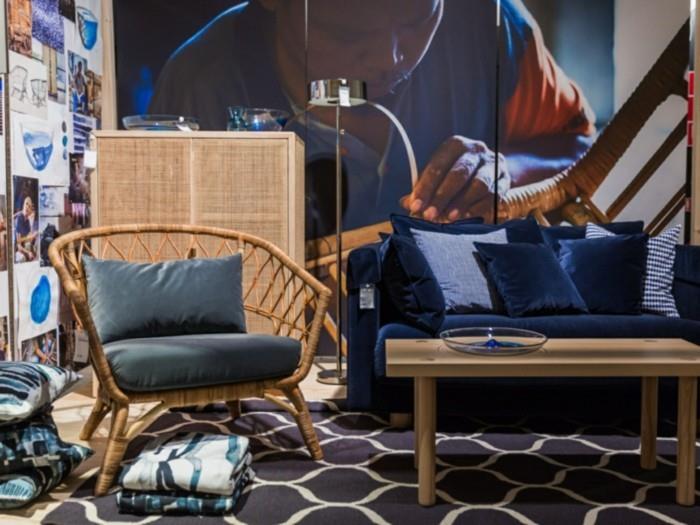 rottinkituoli sininen samettinen sohva kuvio matto ikea stockholm collection