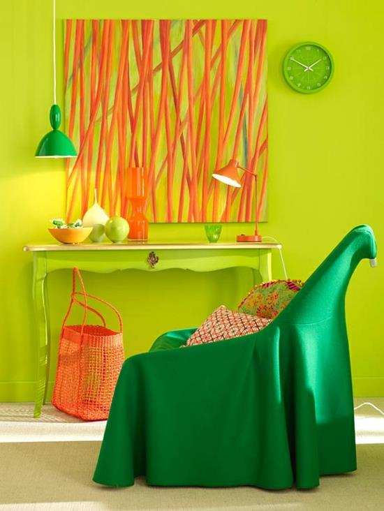 sisustus väreillä oranssi vihreä nojatuoli