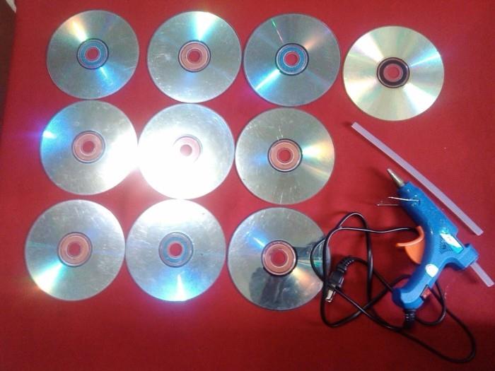 Bastelinin kierrätys CD -levyjen kierrätysideoiden kanssa