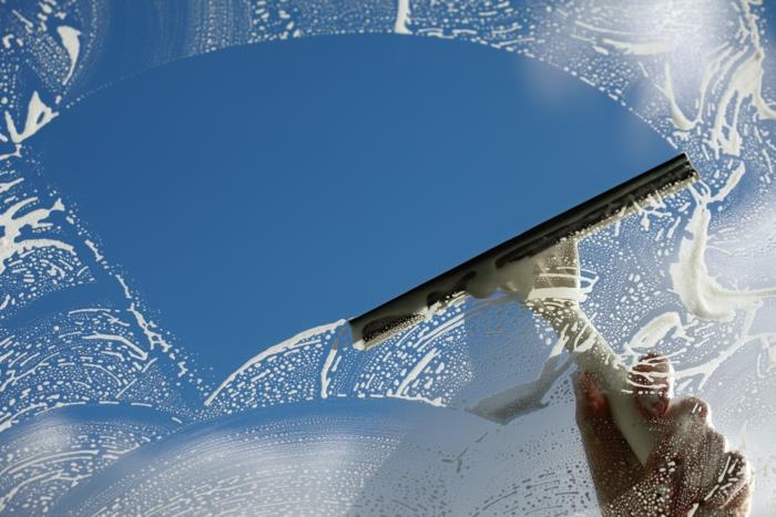 siivouspalvelu siivous ikkunat huolto puhdistus
