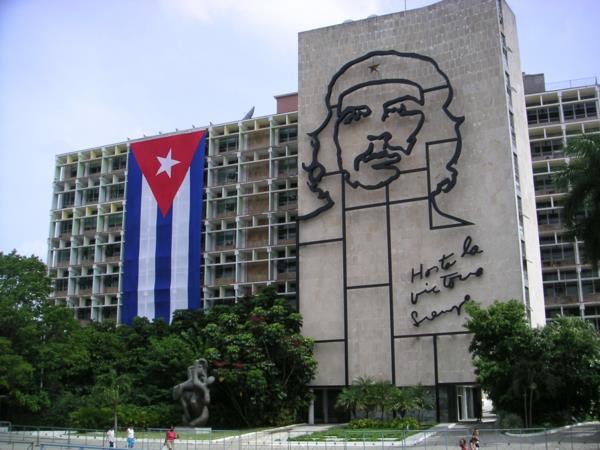 matkustaa Kuuba plaza de la revolucioniin
