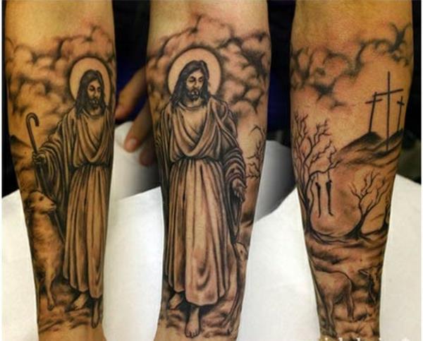 uskonnolliset tatuoinnit kyynärvarren motiivit