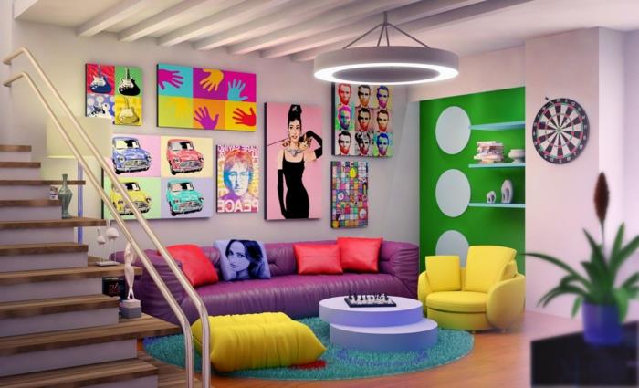 retro-tyylinen sisustus-olohuone-violetti-sohva-keltainen-jakkara-nojatuoli-pyöreä sohvapöytä-syvä nukkumatto-pop-art-seinä-taide