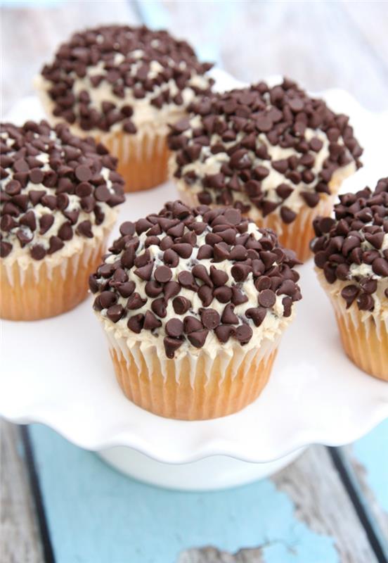 reseptit cupcakes suklaalastuja muffinsseja reseptejä
