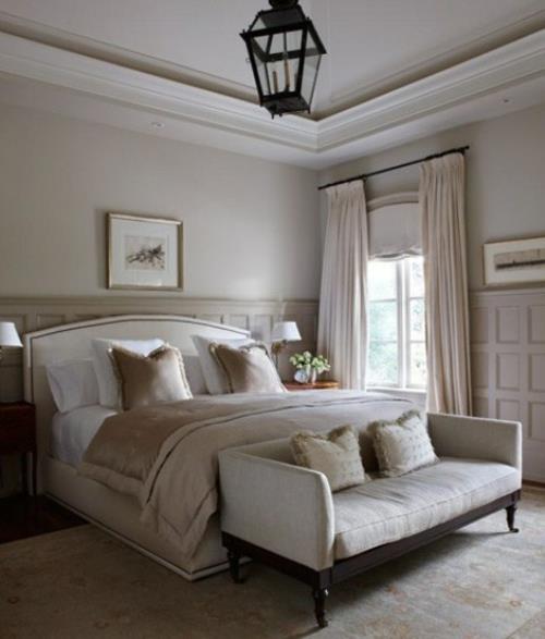 romanttinen makuuhuone suunnittelee pehmeitä vaaleita värejä