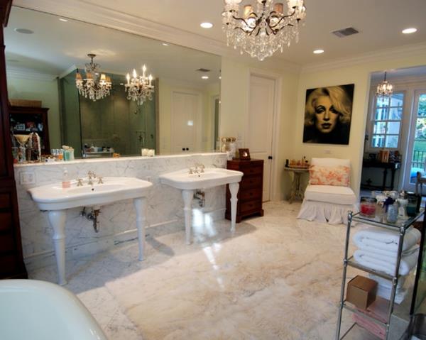 romanttinen kylpyhuone eklektinen muotoilu