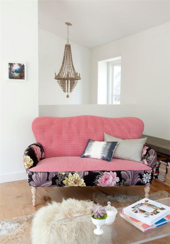 vaaleanpunaiset sohvatyynyt pehmustetut huonekalut ja olohuoneen valkoiset kalusteet