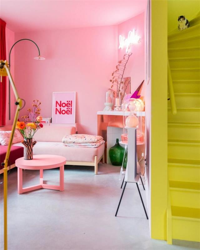 vaaleanpunaiset sävyt seinämaali lastenhuone