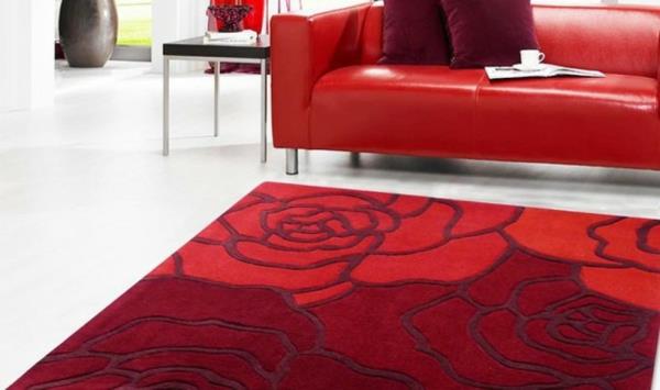 pehmeät tilaa sohvat punaiset ruusut matto verhoilukuvio