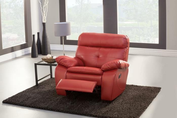 punainen nojatuoli nahka olohuone sisustus dekovasen