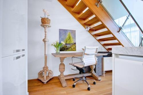 hiljainen viileä talo design maalaismainen lattiavalaisin klassiset koristeet portaat