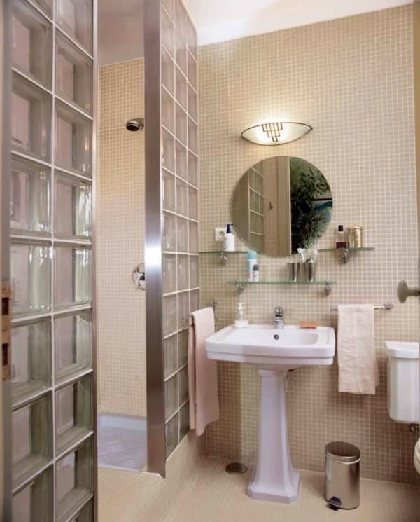 pyöreä kylpyhuoneen peili sisustus viihtyisä kylpyhuone beige