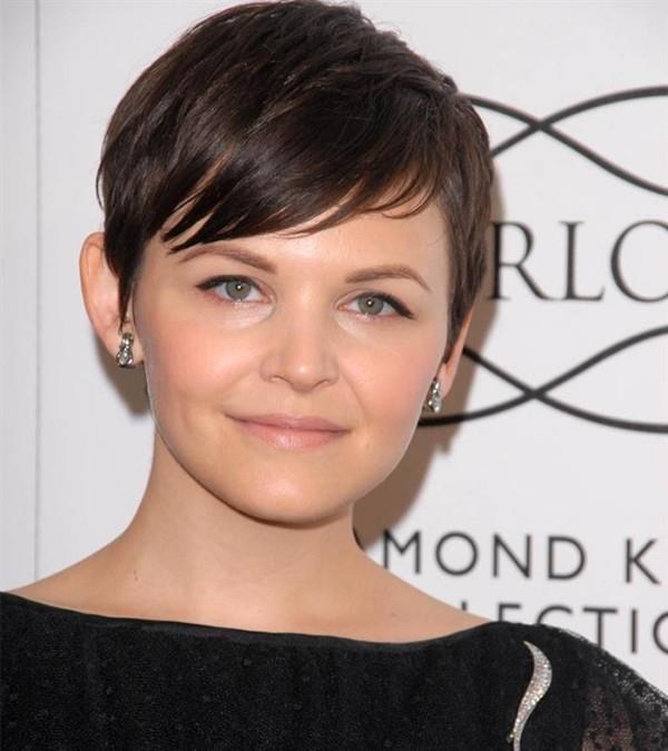 Pyöreät kasvot - Kampaukset - Pixie Hairstyle