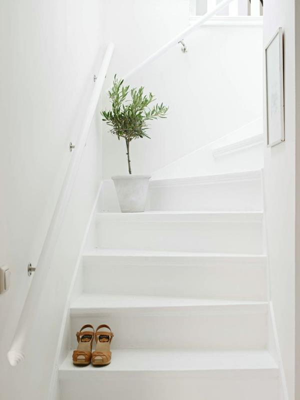 skandinaavinen kukkaruukku elämäntapa valkoiset portaat