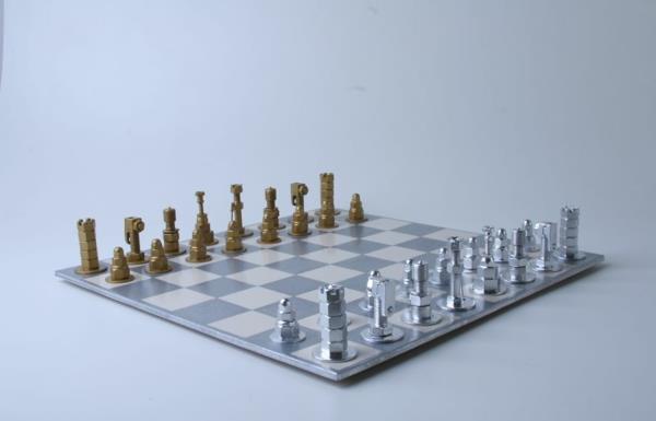 shakkinappulat shakkipeli shakkilauta
