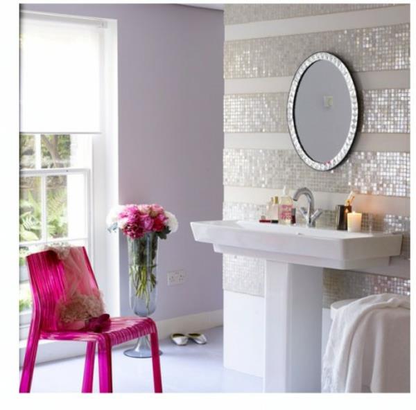 kimallus kylpyhuone laatta huonekalut tuoli vaaleanpunainen seinäpeili