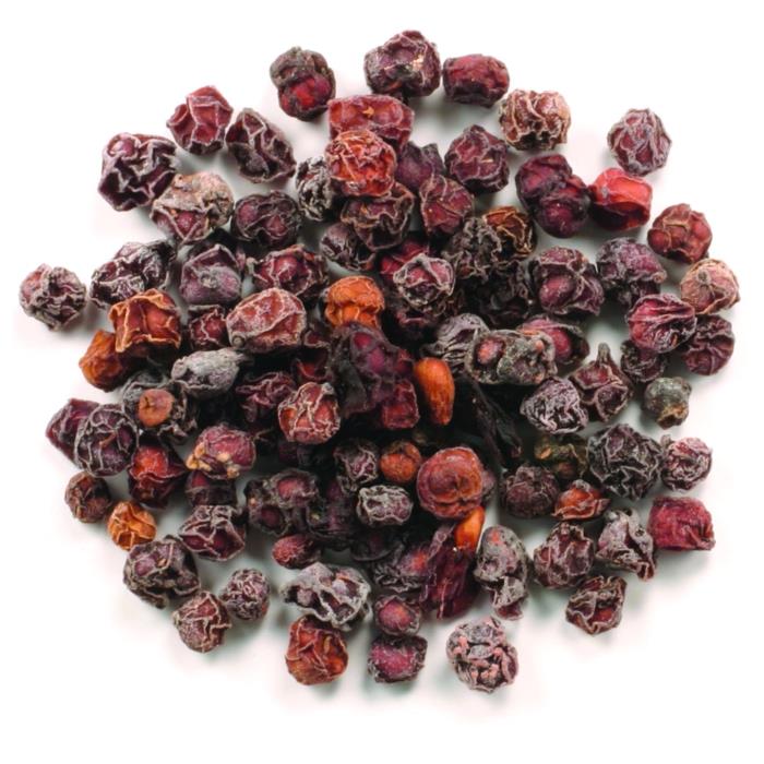 kuivattuja schisandra -marjoja