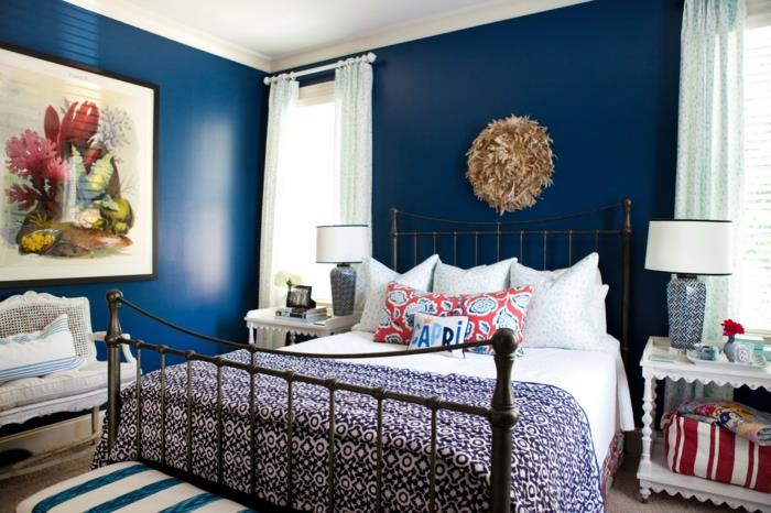 makuuhuoneen siniset valoverhot siniset seinät
