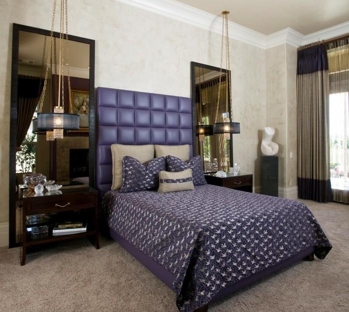 Sisusta makuuhuone beigeillä matoilla ja violetilla vuodevaatteilla