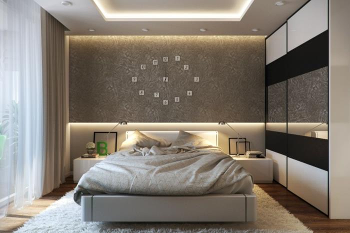 makuuhuoneen sisustusesimerkkejä ylellinen seinäsuunnittelu seinäkello matto