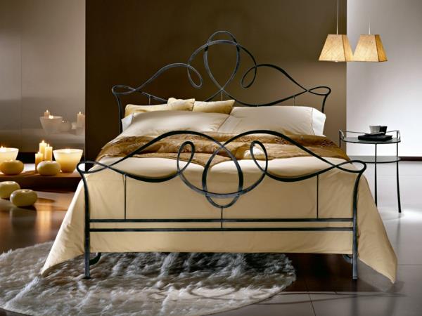 makuuhuoneen muotoilu takorauta parivuode metallisänky pyöreä matto Loren Archiproducts