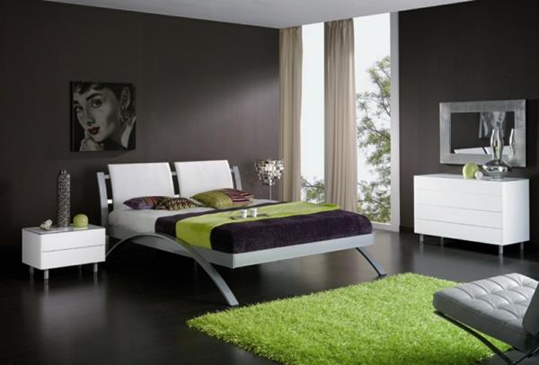 suunnittelemalla makuuhuoneen harmaat seinät mintunvihreiksi