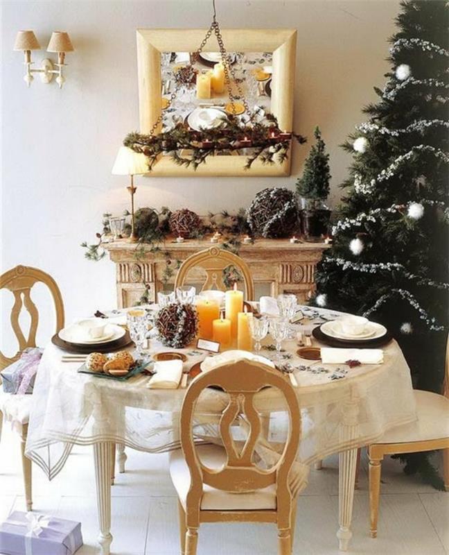 yksinkertainen joulupöydän koristelu luonnon lahjoja