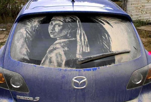 likaiset autot taide pölymaalaus helmet korvakorut