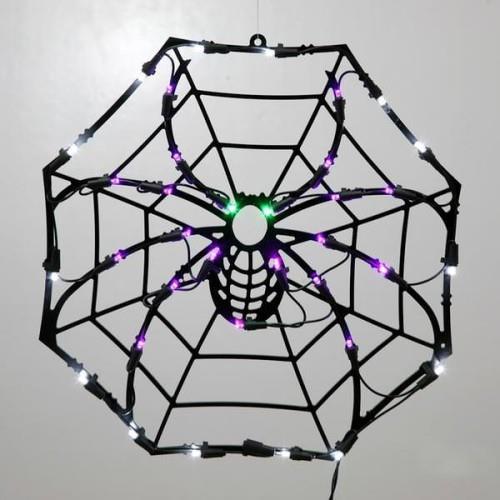 kaunis Halloween -ikkunan koristelu hämähäkinverkon valotehoste