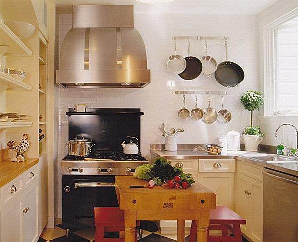 kauniita suunnitteluideoita pieniin keittiöihin kiskopannuilla pöytäuunit