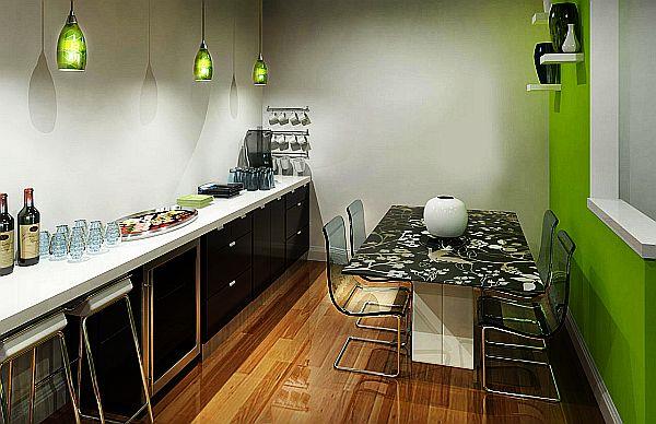 kaunis keittiön värivalikoima vihreä riippuvalaisin työtaso
