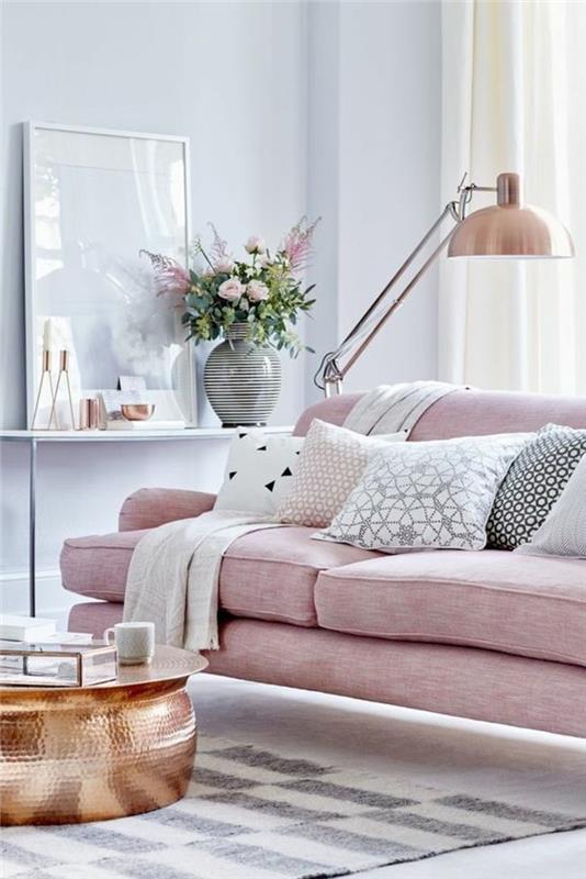 kauniita eläviä ideoita vuosituhannen vaaleanpunaisessa vaaleanpunaisessa olohuoneen sohvassa ja vaaleassa seinävärissä