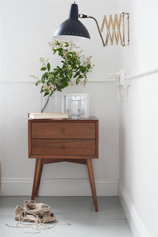 kauniita huonekasveja kuvia puu lipasto vintage huonekalut