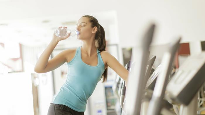 laihtua nopeasti ja terveellisesti juo urheilua vettä