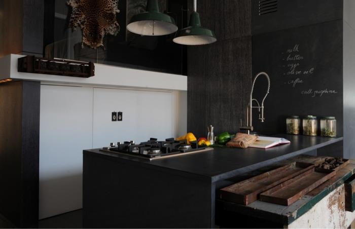 musta seinämaali seinäpaneeli keittiö musta keittiösaari
